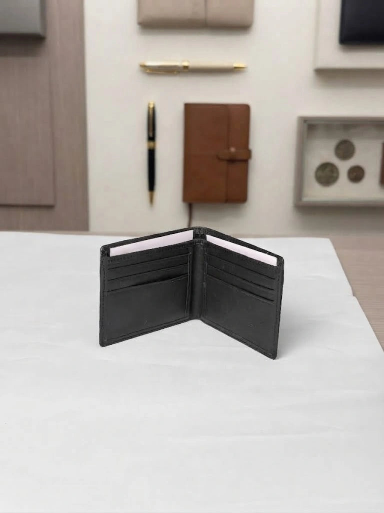 YESI Black Embossed Leather Bifold Wallet for Men | Branded | RB Store
