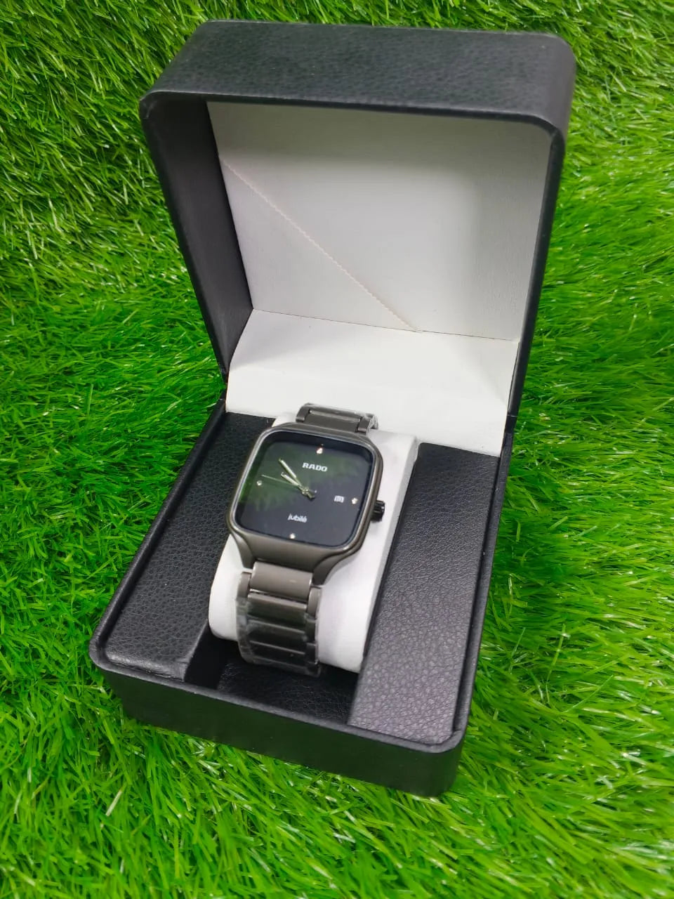 Men’s Working Date Square Dial Stainless Steel Watch