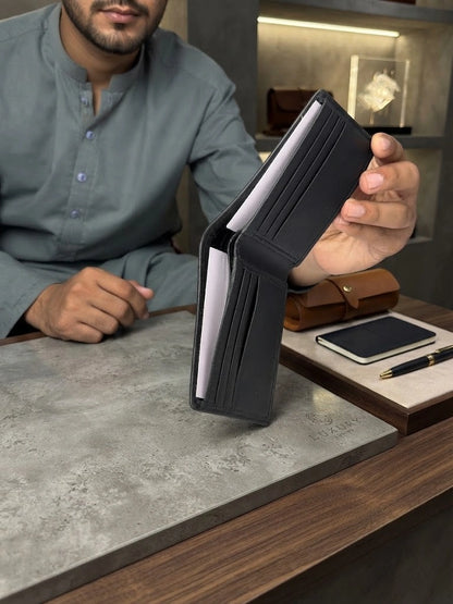 YESI Black Embossed Leather Bifold Wallet for Men | Branded | RB Store